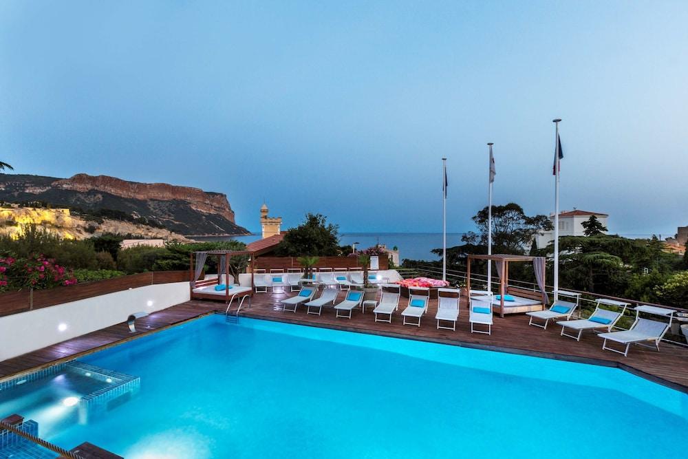 Best Western Plus Hotel La Rade Cassis Bagian luar foto