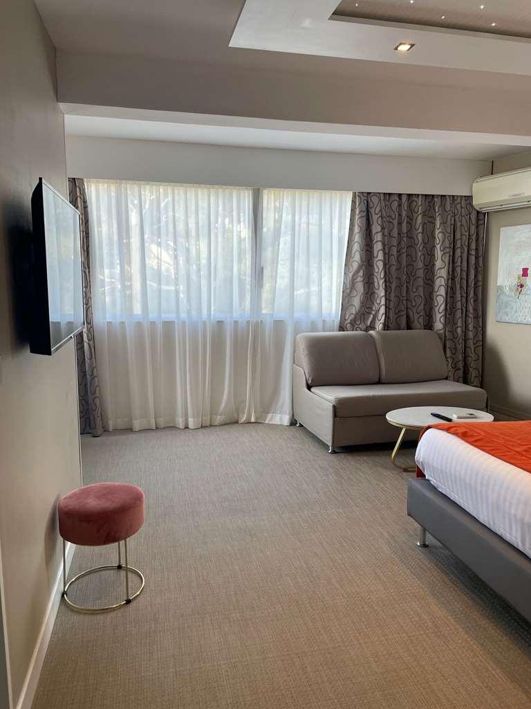 Best Western Plus Hotel La Rade Cassis Ruang foto