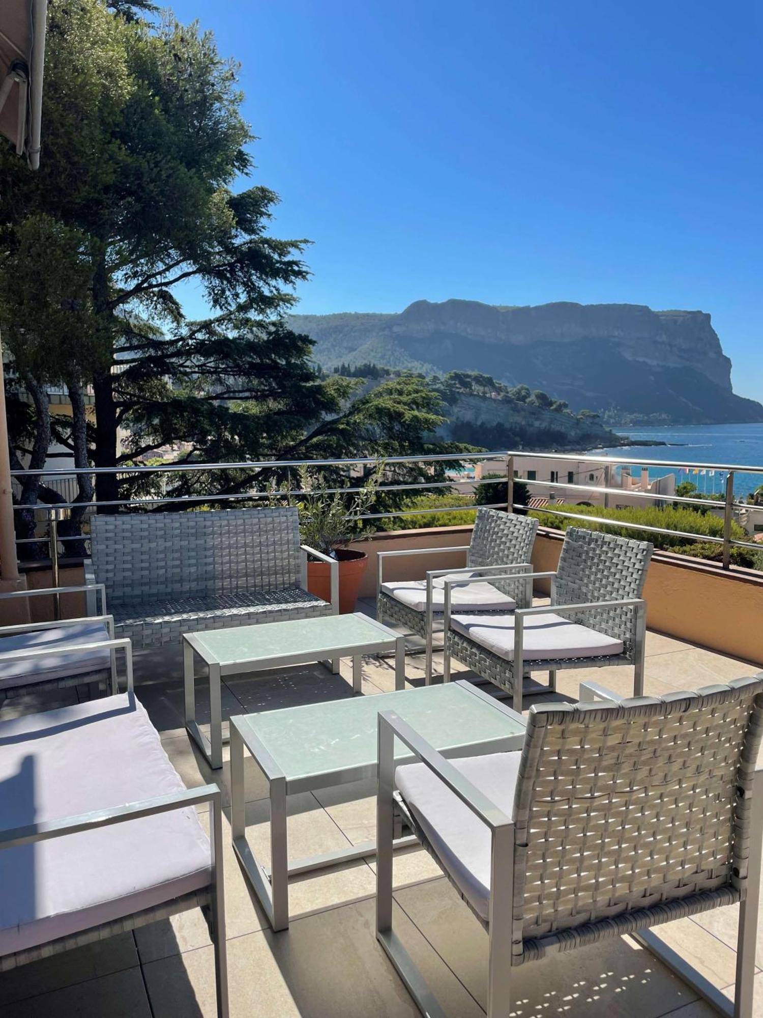 Best Western Plus Hotel La Rade Cassis Bagian luar foto